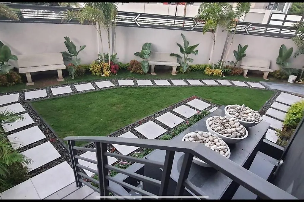 Luxury Condo - Pool In Kingston G28
