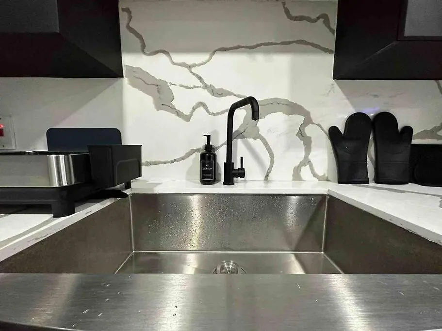Luxury Condo - Pool In Kingston G28 Jamaica