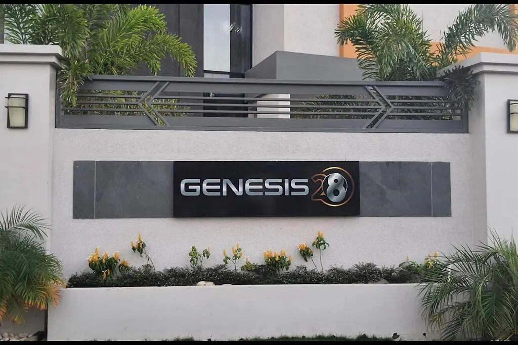 Luxury Condo - Pool In Kingston G28 Apartman